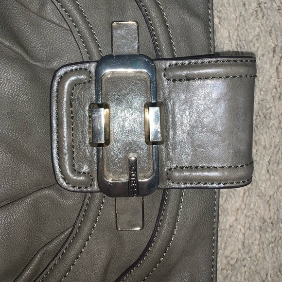 Guess Brand Shoulder Purse - Picture 2 of 3
